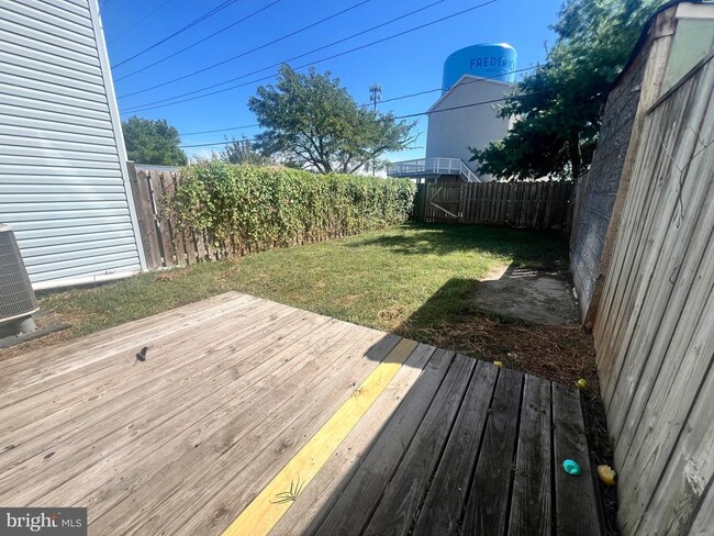 Building Photo - 532 Riggs Ct