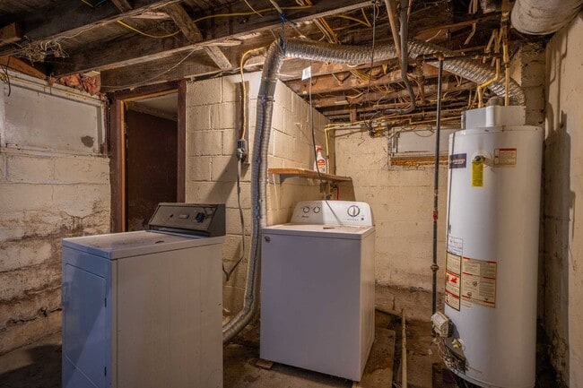 Building Photo - 1449-1451 N. 6th Street