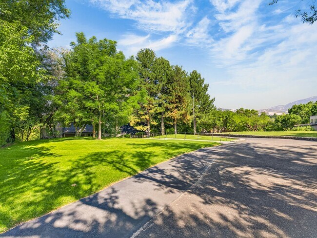 Building Photo - 11107 Gambel Oak Cir