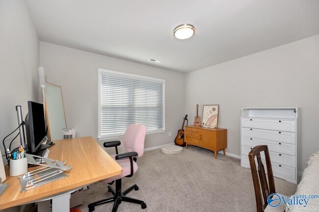 Building Photo - 14665 Bowman St