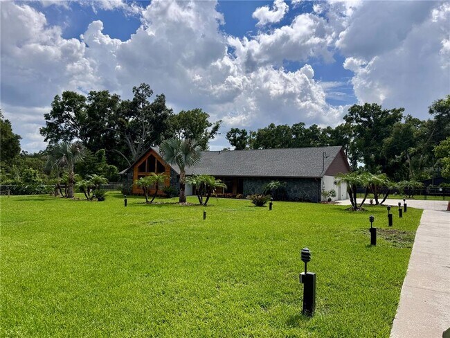 Building Photo - 3415 Ranch Rd