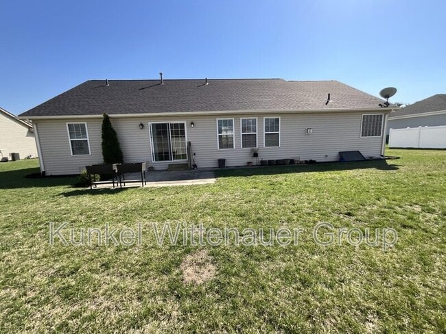 Building Photo - 714 Wheatfield Rd