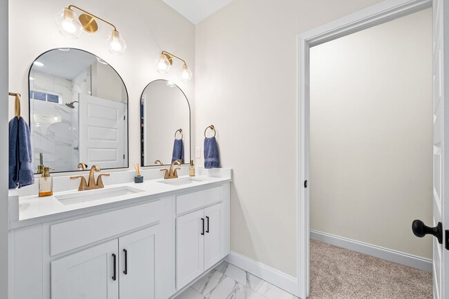 Building Photo - Gorgeous 3 Bedroom Pet Friendly Home For Rent in Pleasant View