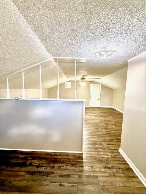 Building Photo - 122 Old Chapin Rd