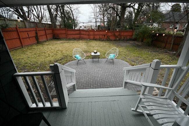 Building Photo - 408 W Park Ave