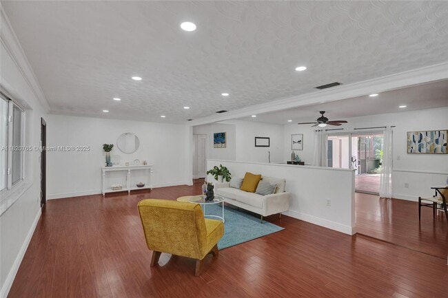 Building Photo - 7360 SW 120th St
