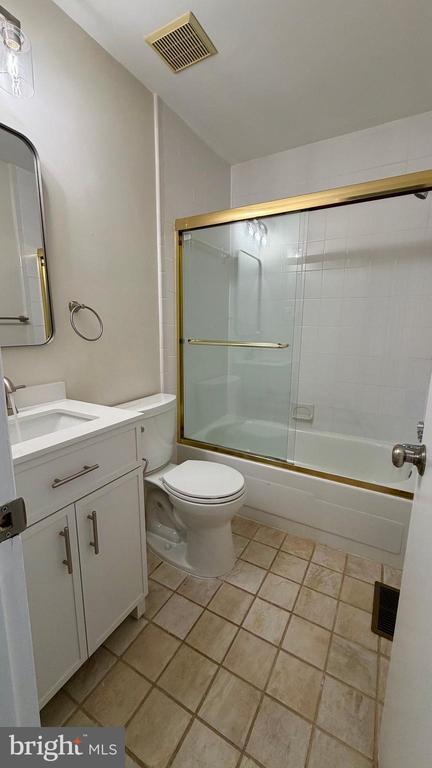 Building Photo - 9506 Miranda Ct