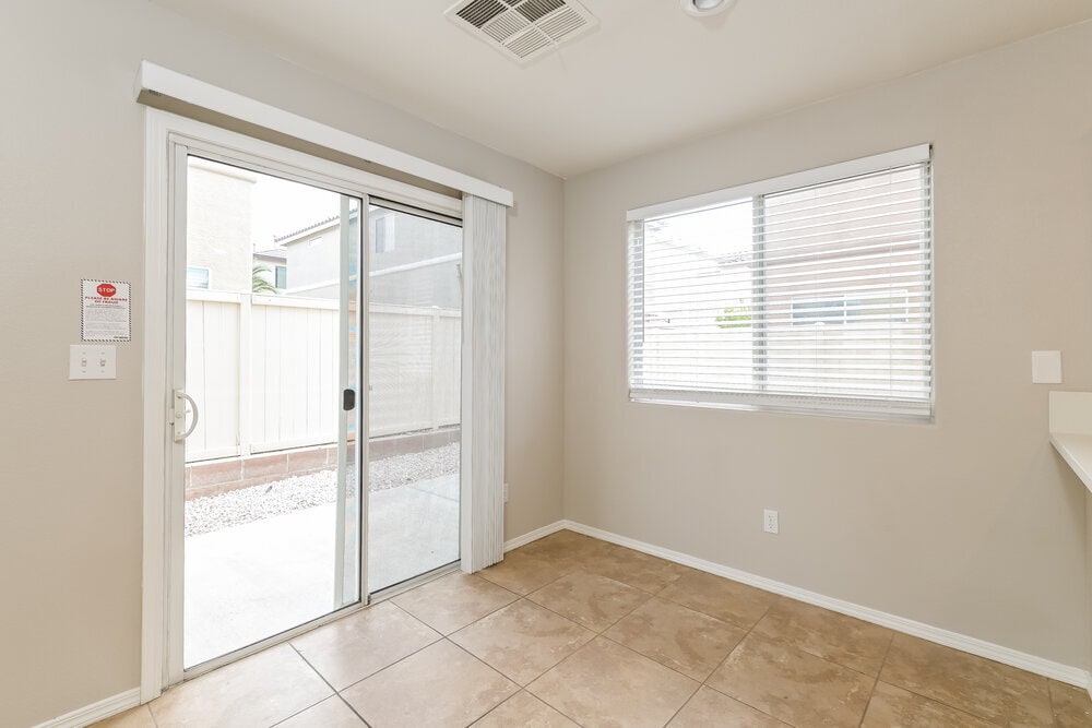 Building Photo - 11929 Fairfax Ridge St
