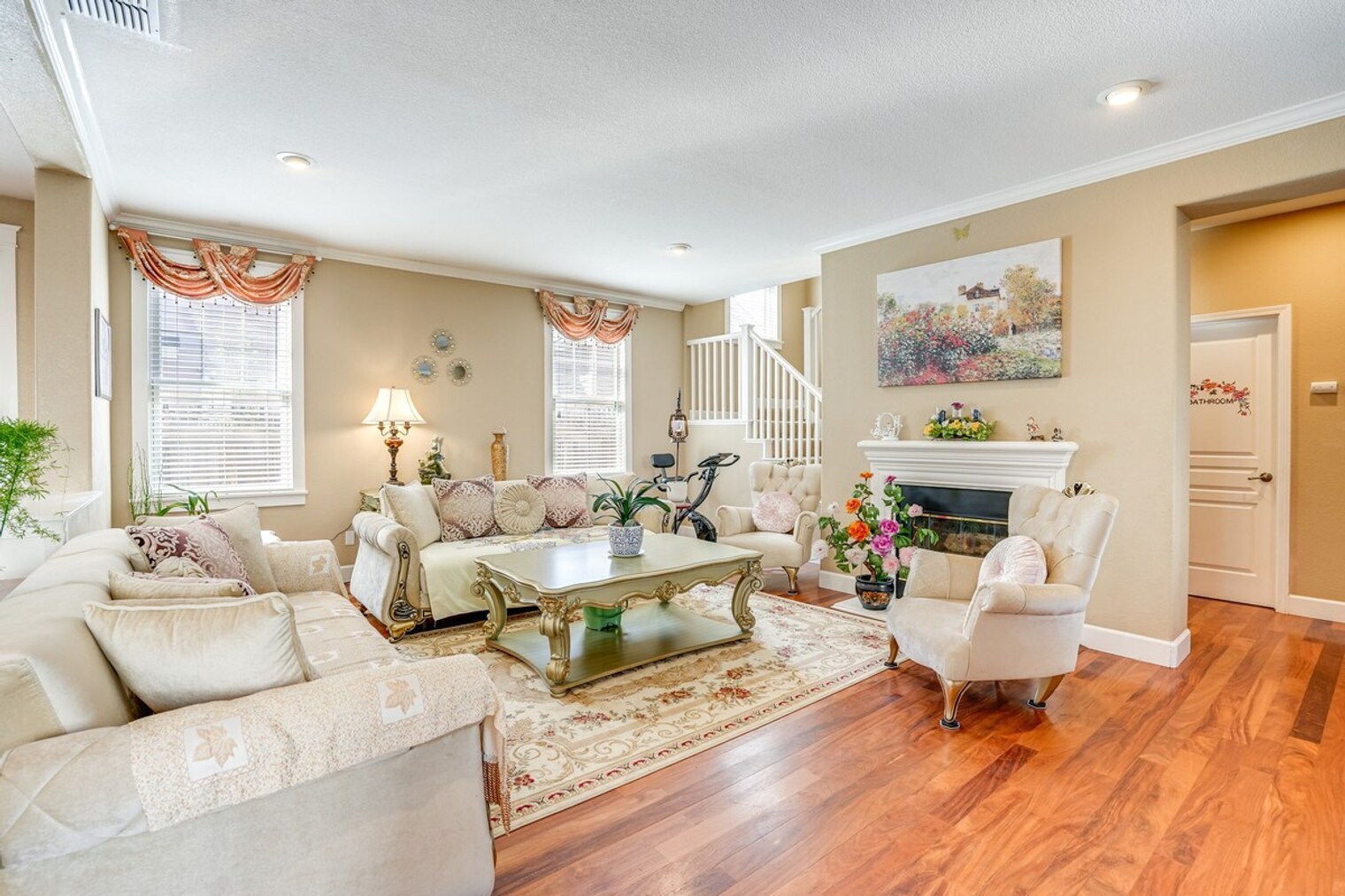 Building Photo - 1148 Promenade St