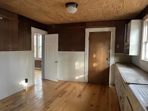 Primary Photo - 1420 N 30th St