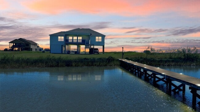 Building Photo - 747 Waypoint Dr