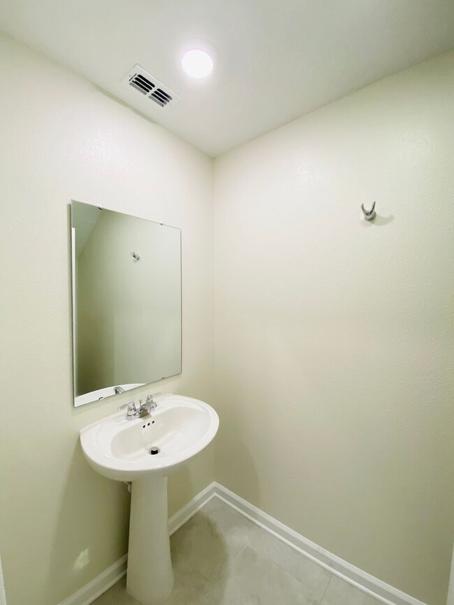 Building Photo - Kissimmee Awesome House for Rent