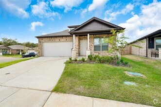 Building Photo - 100 Capewood Dr