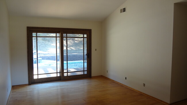 Building Photo - 18000 S Mountain Rd