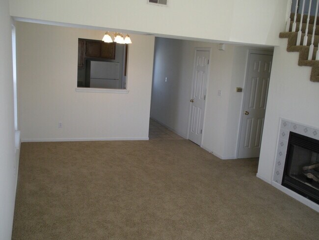 Building Photo - 3518-3520-3520 Prescott Dr