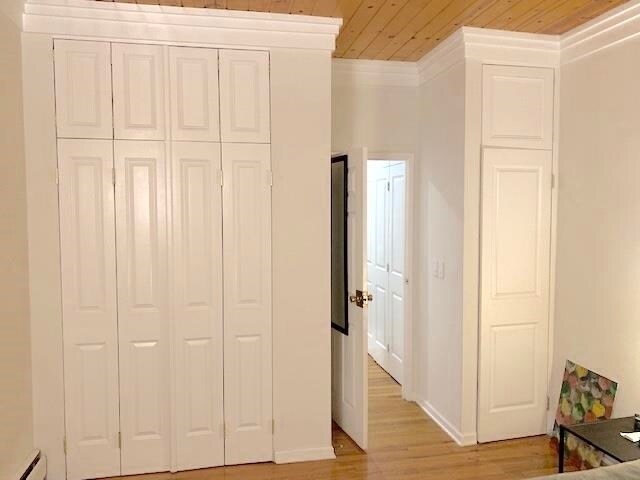 Building Photo - 228 1st St