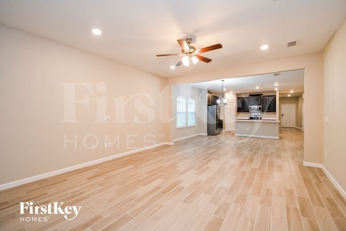Building Photo - 6889 Longleaf Branch Dr