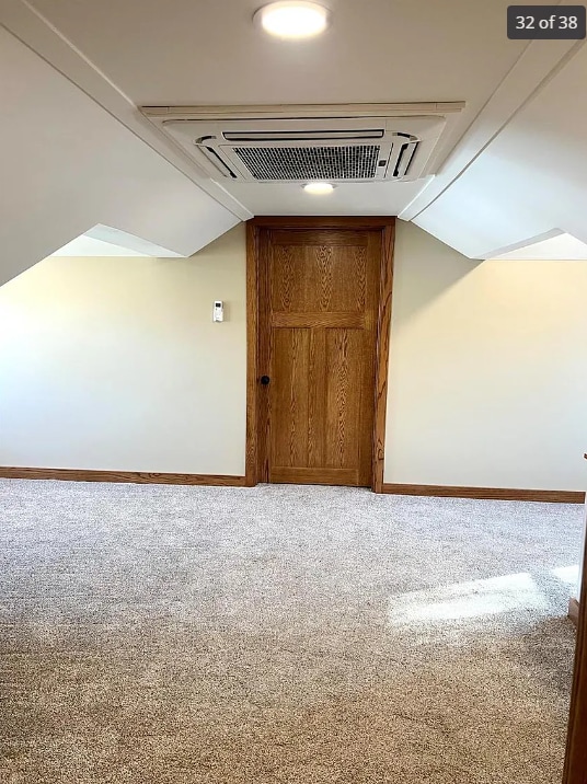 Building Photo - 523 S Washington St