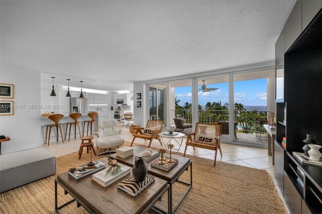 Building Photo - 881 Ocean Dr