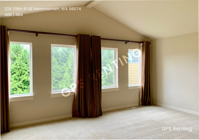 Building Photo - Available Now! Spacious 4BR Home in Pine M...