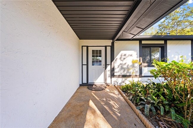 Building Photo - 5003 Gardengate Ln