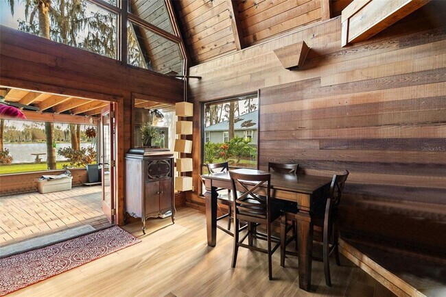 Building Photo - 19220 Lake Allen Rd