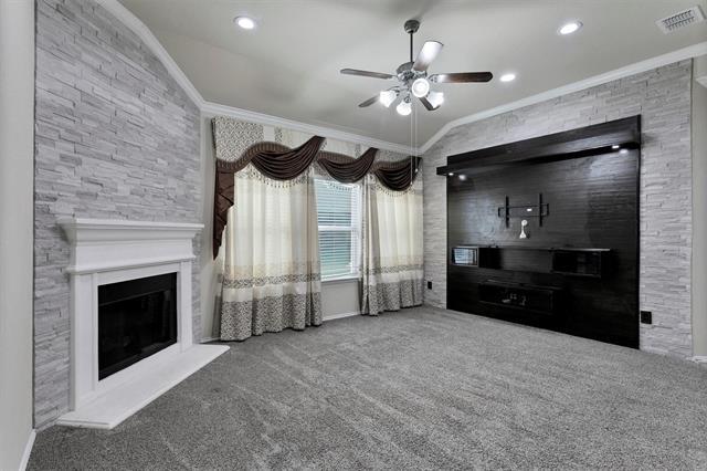 Building Photo - 11824 Kurth Dr