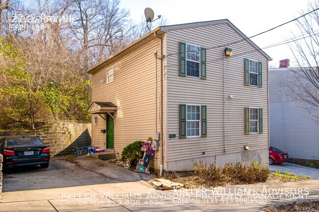 Building Photo - 2222 Ravine-
