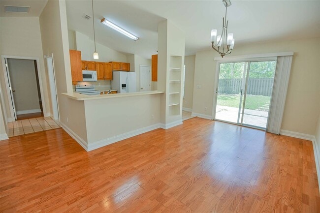 Building Photo - 5344 Tewkesbury Trce
