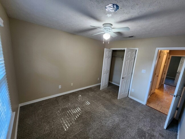 Building Photo - 6719 Water St