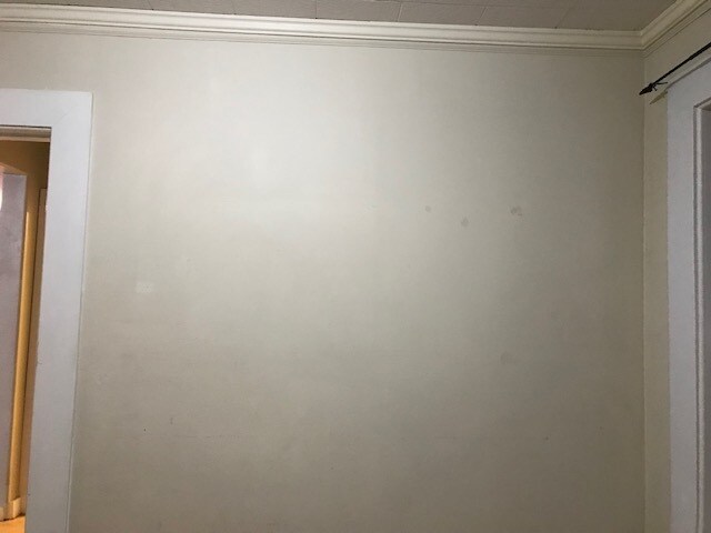 Building Photo - 208 B St