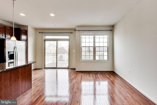 Building Photo - 13411 Deer Highlands Way