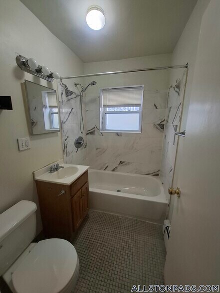 Building Photo - 3 President Terrace