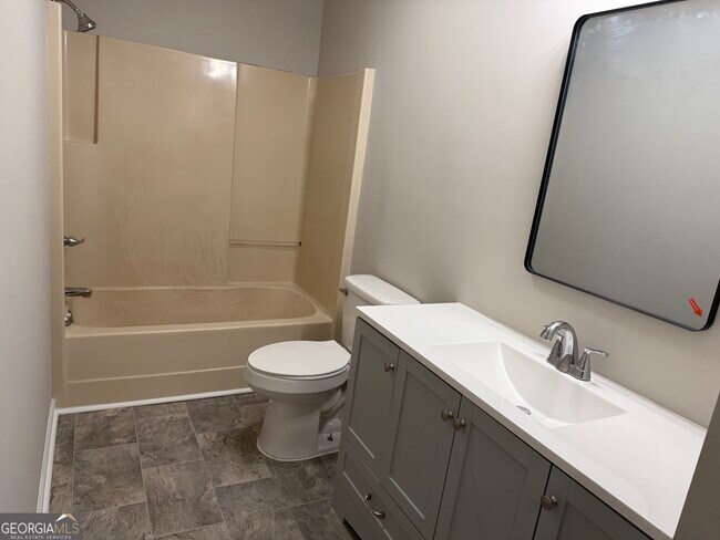 Building Photo - 731 Moon Bridge Rd