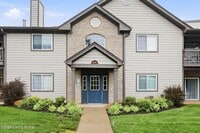 Building Photo - 10401 Trotters Pointe Dr