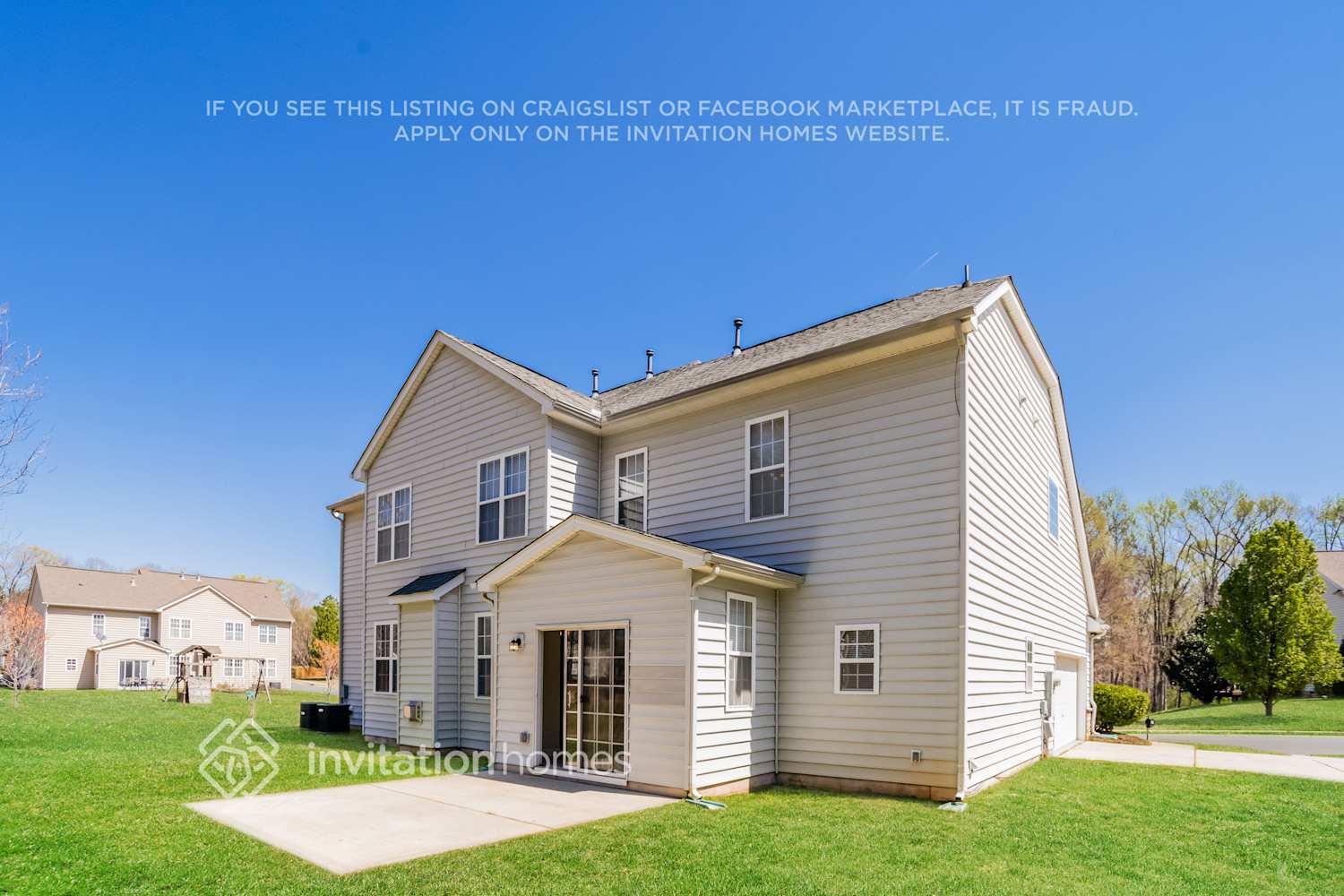 Building Photo - 404 Springwood Dr