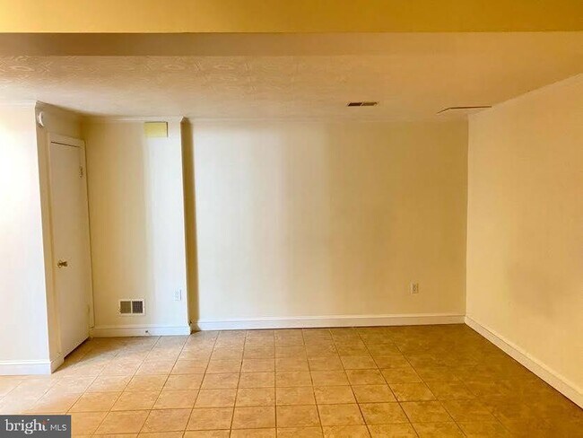 Building Photo - 2811 Atlanta Dr