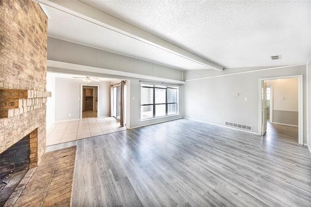 Building Photo - 2731 Forest Grove Dr
