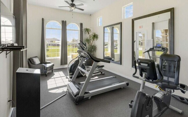 Building Photo - 3 bedroom Loren Cove Unit with Access to Addison Village Amenities!!