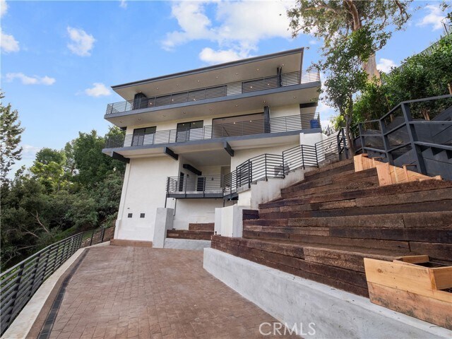 Building Photo - 5710 Hill Oak Dr