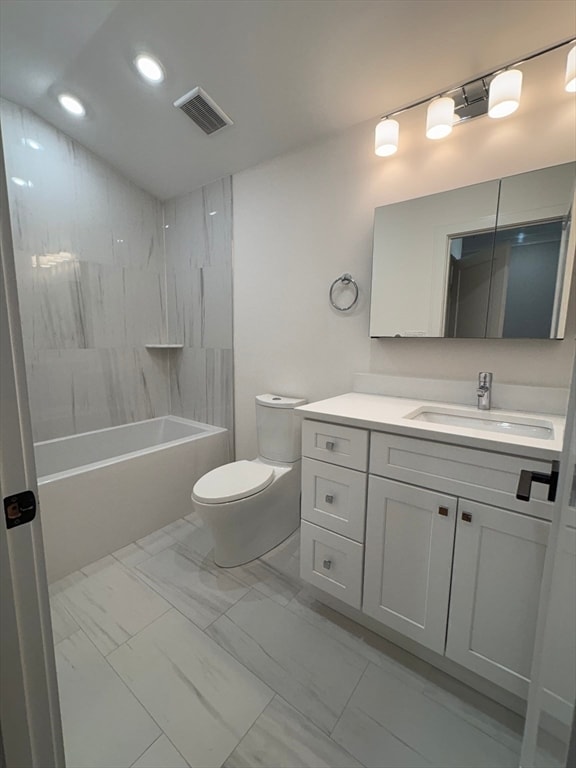 Building Photo - 76 Turner St