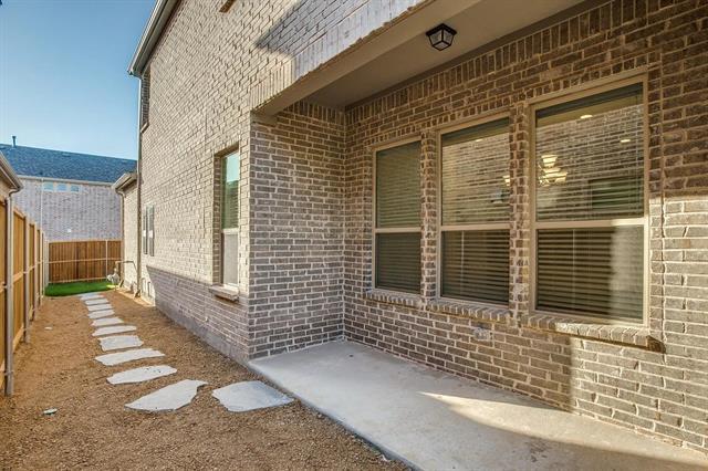 Building Photo - 7629 Regal Ln