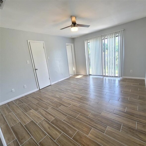 Building Photo - 13351 Water Oak Ln