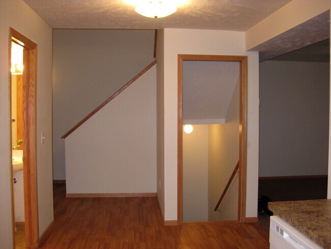 Building Photo - 7200-7204 Dorchester