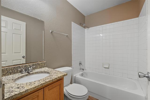 Building Photo - 1715 Manor Garden Mnr