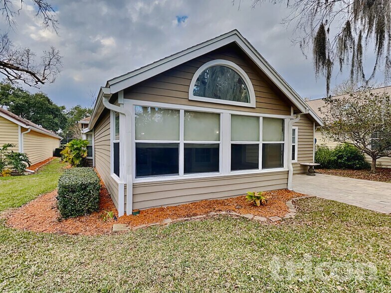 Building Photo - 104 Bay Hill Ct