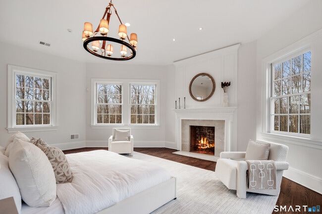 Building Photo - 1421 Oenoke Ridge