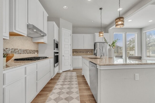 Building Photo - 421 Chinkapin Trail