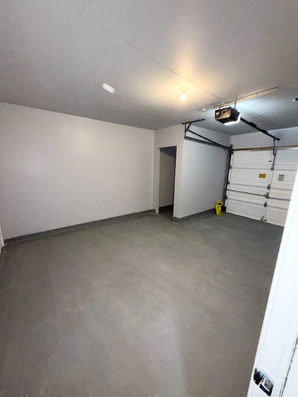 Building Photo - 68 Marrow St