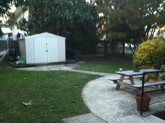 Storage Shed & Patio - 1048 N Danville St